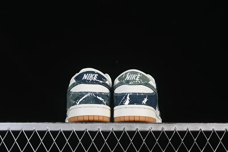 All categories Nk SB Dunk Series Nk SB Dunk Low High-end customized low-top sneakers Nike SB Dunk Low Military green fabric High-end customized low-top casual sneakers SC0601-464